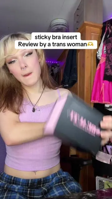 @SBEAUTI-STICKYBRAS NO JOKE THIS WORKS HELLA GOOD!! #sbeauti #stickybra #bra #pushupbra #trans 