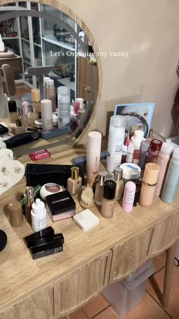No more clutter with this 3 tier organizer 🙌🏻🤎 #organizedhome #vanity #skincare #makeuporganization #tiktokshopblackfriday 