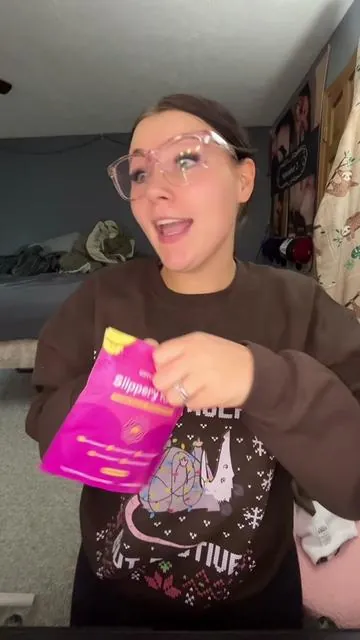 @KittyQueen #slipperykitty #women #gummies #fyp 