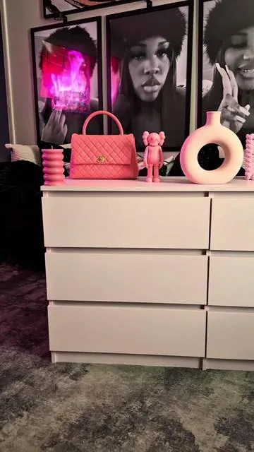comment below if you love to upgrade furniture 💗🩰🪞🎀🫧  i love this modern dresser & its sooo spacious!!!