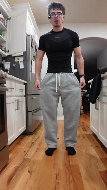 Baggy is the only way #sweaypants #baggypangs #menspants 