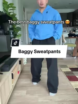 Affordable baggy sweatpants that are so comfy #TikTokShopBlackFriday #fashiondeals #fyp #baggypants #baggysweatpants 