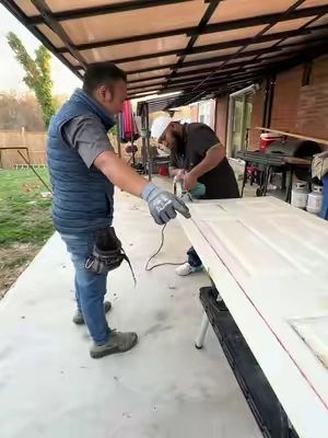 Corte profesional con esta guía 👌👍 #carpentry #tips 