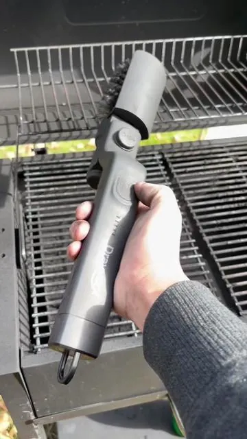 #tiktokshopcybermonday #tiktokshopblackfriday #fyp #grill #tiktokmademebuyit Real test of Electric grill brush