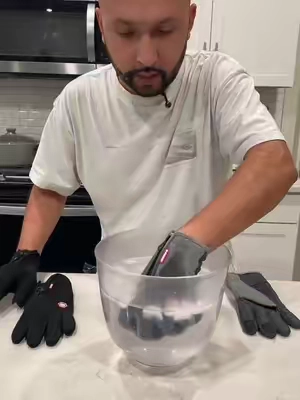 These Gloves keep hands warm and super comfortable #wintergloves #bluecollar #tiktokshopcreatorpicks #tiktokshopblackfriday #tiktokshopcybermonday 