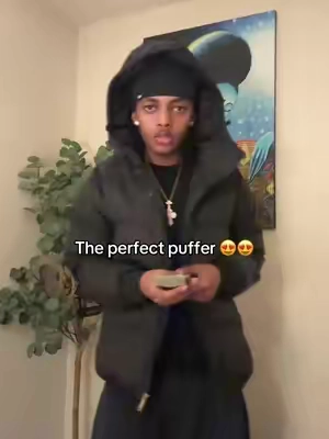 On sale rn for Black Friday get it while you can! #fashiontiktok #pufferjacket #blackfridaydeals #blackfridaydeals #tiktokshopblackfriday