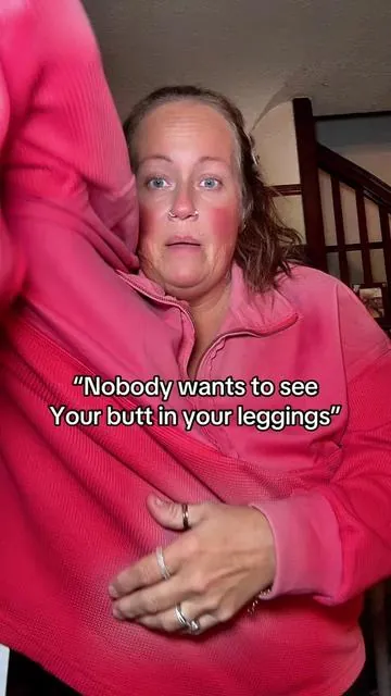 Nobody wants to see your butt in your leggings.. grab this quarter zip sweatshirt from @SHEWIN it’s the perfect leggings shirt and so many colors to choose from too. #pullover #sweatshirt #quarterzip #oversizedshirt #tiktokshopcybermonday 