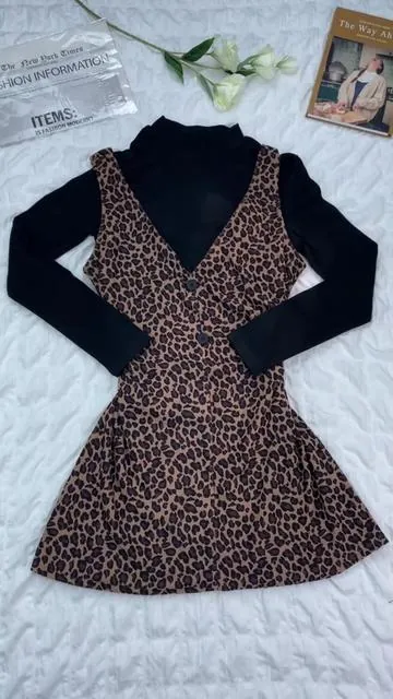 The best part about a set? You get multiple outfits. Let me prove it. 👇 #twopieceset #leopardprint #fallfashion #styletips #layering #BlackFridavStyleSteals #TikTokShopBlackFriday #TikTokShopCyberMonday #spotlightfinds #FashionDeals #tiktokshopholidayhaul 