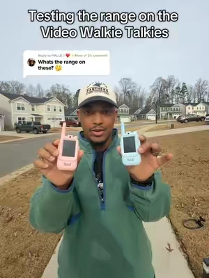 These kids video Walkie Talkies are 100% the Christmas toy of the year and they are on sale! 🎄🙌🏼 #videowalkietalkie #walkietalkie #walkietalkiewithcamera #kidsgifts #christmas 