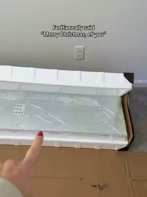 I’ll keep you posted…  #fedexfail #bedroomorganization #fulllengthmirror 