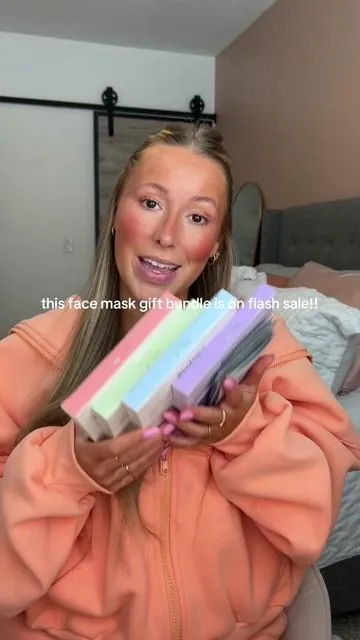 run to get this while it’s on sale!!👀✨ @Biodance Store #bioadance #biodancecollagenmask #facemasks #giftset #collagenfacemasks 