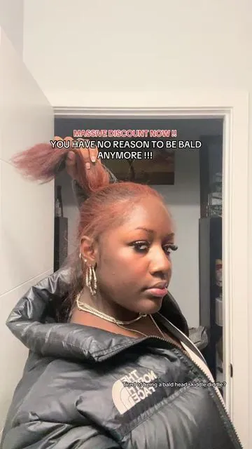 This oil + wigs = BOOM 🤭🫵🏾 I’m telling yall #hairgrowthtips #hairgrowthoil #hairgrowthjourney #hairgrowthhacks #batanaoil 