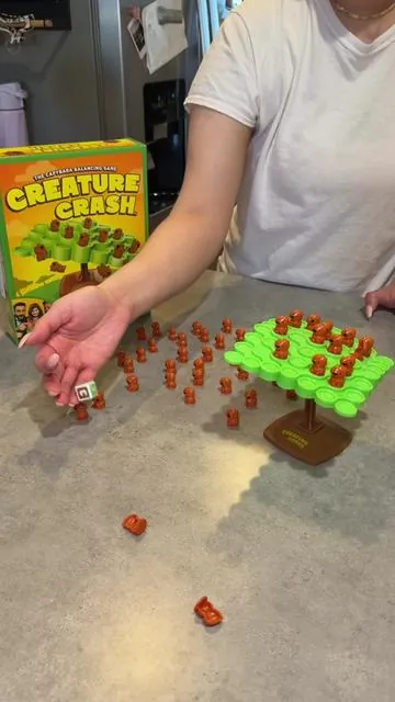 Juegos divertido para la familia #familygames #boardgames #juegosdivertidos #tiktokshopholidayhaul #capybara 