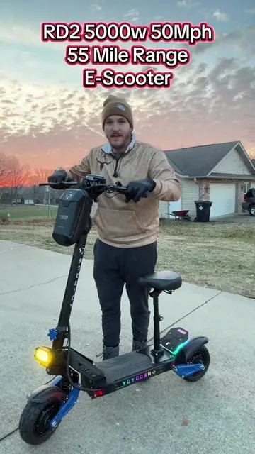 One of the fastest electric scooters you’ll ever see! #fastestescooter #dualmotorescooter #fastestelectricscooter #50mphscooter 