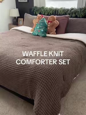 I wish you could feel it through the screen 😴💤  #livnco #livncobedding #waffleknit #winterbedding #tiktokshopholidayhaul 