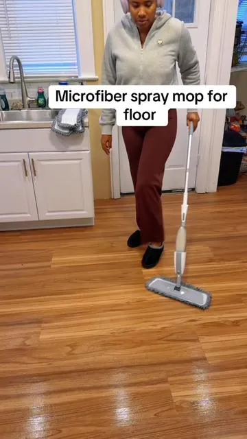 Microfiber spray mop for floor #microfiber #spraymop #floor #homecleaning #cleaningtok 