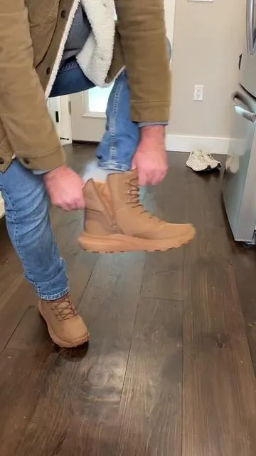 Comfortable men’s boots for hiking or the winter! #hikingboots #mensboots 