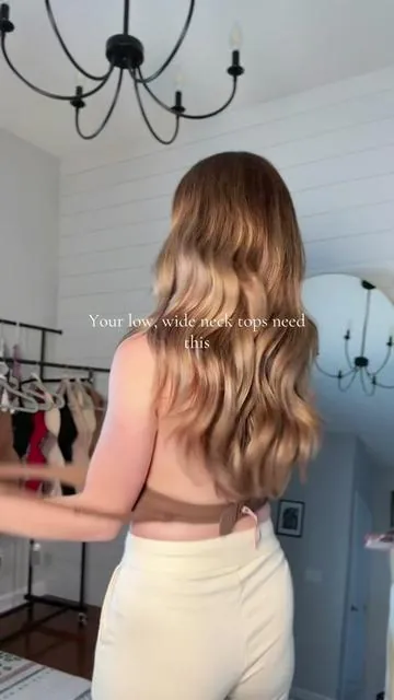 Okay but WHY did no one tell me a balconette bra makes your boobs look this good?! 😭✨ Natural lift. Rounded shape. No gapping. Perfect for your low wide neck tops!! #tiktokshopfinds #tiktokmademebuyit #viralproducts #bras  #shoppingtiktok