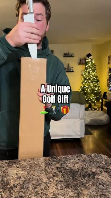 Any golfer will think this is so cool! Get it for this amazing price before it goes up! #golfclubs #golfgifts #TikTokShopHolidayHaul #tiktokshopcreatorpicks #CreatorPicksAmbassador 