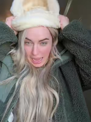 I don't think I'll ever get used to the cold 😂😂 #winterhacks #winterhat #snowoutfit #snowhacks #winterfashion 