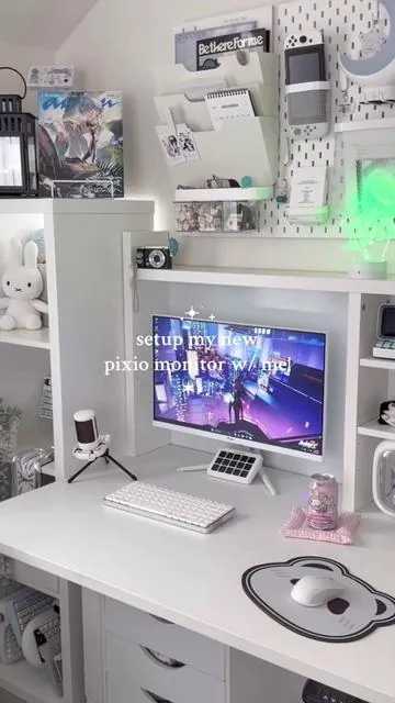 grab it while they’re on a holiday deal! 🙈 #pixio #monitor #gaming #setup #aesthetic 