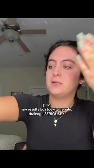 aaannnd thats on lymphatic drainage! #lymphaticsystem #lymphaticsupportdrops #puffyface #lymphaticdrainagefacial #maryruthlymphaticsupport @MaryRuth's 