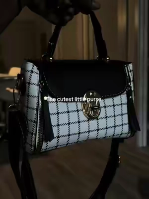 Christmas gift idea 🤍 #fyp #christmasgiftideas #christmasgiftideas #pursetok 