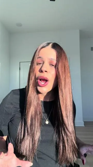 Aqui les dejo mi secreto para que mi pelo se mire increible, pudes comprarlo en el carrito de aqui abajo #hair ✨