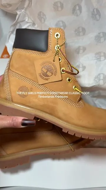 These @Timberland 6” Premium boots never miss! Classic ❤️‍🔥 The styles are endless✨ #timberlandboots #ankleboots #womensshoes #boots #styleinspo 