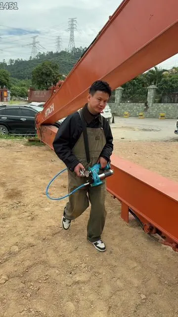 Seesii grease gun #seesiitools #seesii #fyp #mechanic #mechaniclife 1451