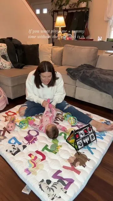 Tummy time made simple! 🫧  #tiktokshopholidayhaul #newmommusthaves #babyessentials #babyplaytime #playmat 
