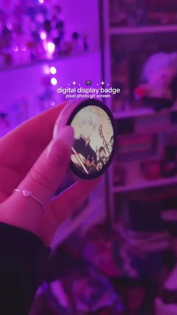 I can display my favorite characters on this digital display pin ⭑.ᐟ #digitaldisplay #pins #bagpins #bagaccessories #techfinds #animepins #anime #kpop #trinket #fyp 