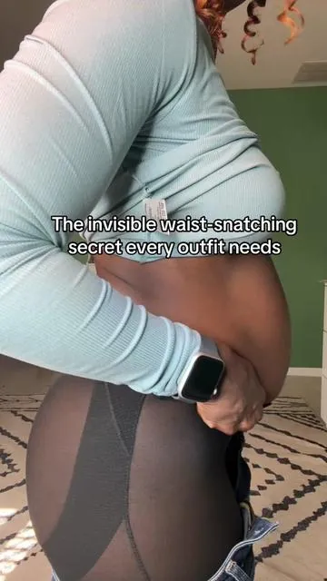 If you want a smooth waist under jeans, dresses, and sets without feeling squeezed , this is it. @Shapellxofficial #shapewear #tummycontrol #shapellx #tiktokshopcreatorpicks #tiktokshopholidayhaul 