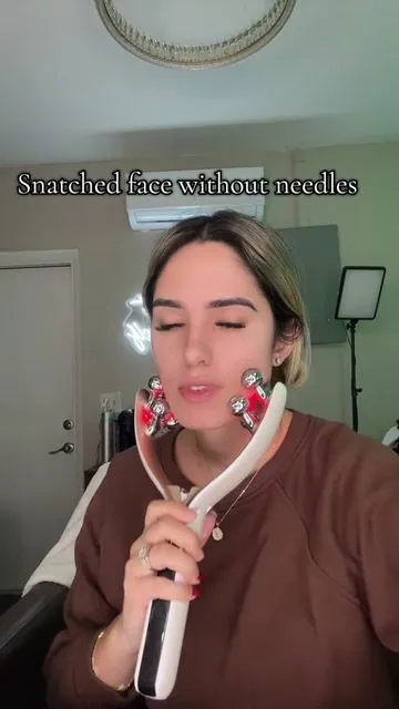 POV: you want a snatched face but not needles or downtime 😌 This V-Face beauty device uses EMS + RF microcurrent with red & blue light therapy to tighten, lift, and sculpt your face, neck, arms & legs ✨ I use it at home and the tension + lift is REAL. Self-care just turned into skincare 💆‍♀️ Tap the cart before it sells out 🛍️#VFaceDevice #FaceLiftingDevice #MicrocurrentFacial #SkincareTools #TikTokShopBeauty