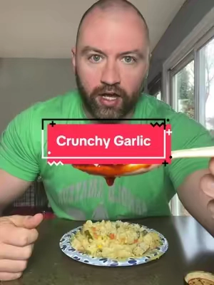 The top sauce on the TT shop for a reason #crunchygarlicchilioil #sauce #food 
