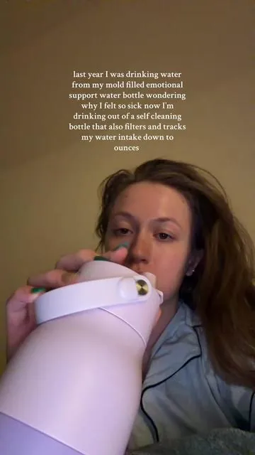 Not to mention I was freshly postpartum drinking mold filled water 😄🦠 #larqbottle #mold #waterintake #filteredwater #tiktokshopmademebuyit 