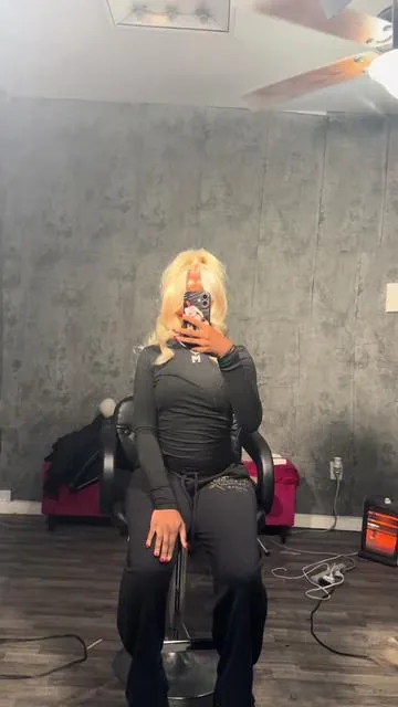 This is definitely the best 613 I’ve gotten! SO TEA 🤍🍵 @Hot Star Hair  - - - #613wig #frontalwig #updohairstyle #viralhairstyle #wiginstall 