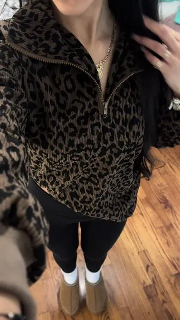 OBSESSED is an understatement 🐆#cheetahprint #leopardprint #halfzip #sweater #glamour 