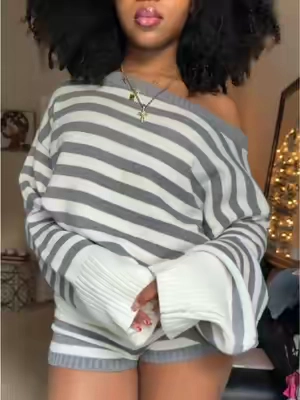 oversized sweaters 🫶🏽