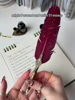 vintage inspired feather quill pen - comes with ink, a stand & 2 extra nibs! Ink doesn’t splotch and lasts super long too!! #pens #stationery #featherpen #hamilton #journaling 