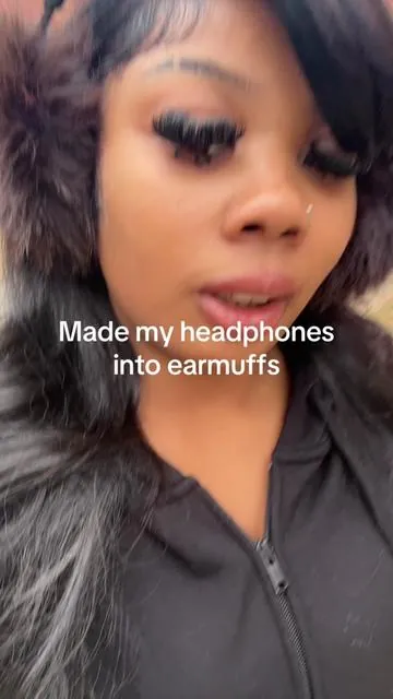 Lol was real easy to do lol I think they cute asf n I can listen to music at tha same time #earmuffs #jbl #headphones #prettyduckling #fyp 