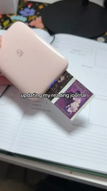 I use this mini photo printer to print book covers as stickers for my reading journal so I can track what I’ve read each month and add reviews. This is the most affordable printer I’ve found and the colors are surprisingly vivid. The prints actually match the real-life book covers, which matters so much when you’re journaling or memory keeping. If you love reading journals, scrapbooking, or turning photos into stickers, this one is such a good option. #ReadingJournal #BookTokTools #MiniPhotoPrinter #JournalingSupplies #BookishFinds