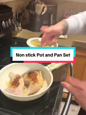 Removable handle makes cooking and storing super easy!! #potsandpans #cookingset #removablehandlecookware #tiktokshopholidayhaul #tiktokshopcreatorpicks 