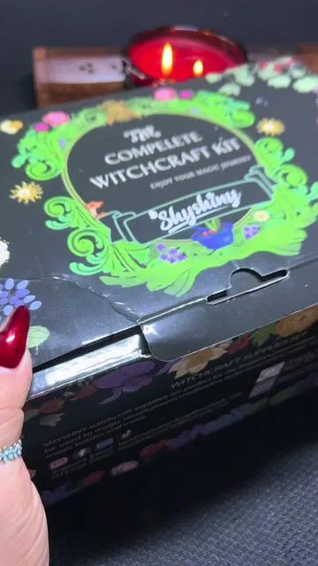 Kit de brujería con 150 piezas 🖤 #ttshop #kit #brujeria #witchy #witchcraft 