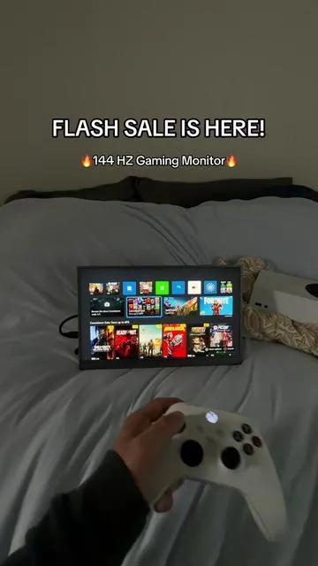 Viral portable gaming monitor deal 🔥 144Hz, super smooth, and perfect for gaming anywhere. #tiktokmademebuyit #flashsale #gaming #monitor #holidaydeals 