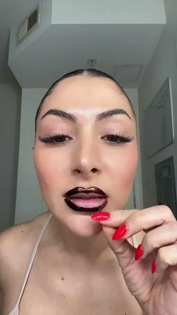 Ummmmm 😍😍😍 #judydoll #lipstain #lipcombo #viral #fyp 