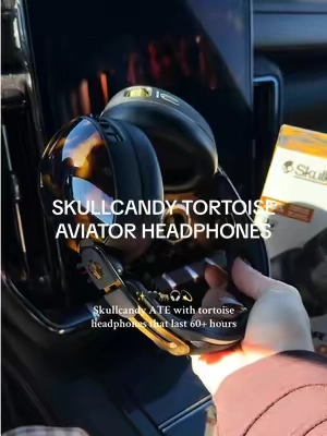 @Skullcandy tortoise Aviator 900 ANC Headphones feels like they last a decade and they are LOUD. With top tier noise cancellation! 🎧🖤✨ #skullcandy #skullcandyaviator #tortoiseheadphones #prettyheadphones #tiktokshopcreatorpicks 