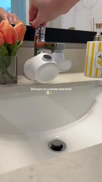 Better late than never✨🤷🏼‍♀️ #giftguide #tiktokshopcreatorpicks #tiktokshopholidayhaul #faucetfilter #waterfilter 