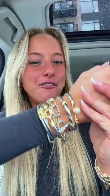 I’m so obsessed #bracelet #braceletstack #jewlery #goldjewlery 