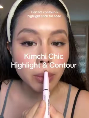 This contour and highlight duo is perfect for nose and eye contour. It’s thin, precise, and blends easily without ever looking muddy or orange. The KimChi Chic Effin’ Sculpt is the perfect cool-toned shade. @KimChi Chic Beauty #kimchichic #contourstick #contour #nosecontour 